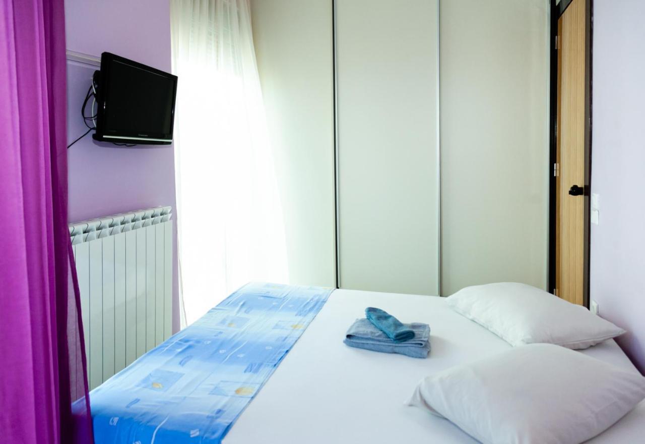 Seaview Pool Near And Athens Airport * Porto Rafti